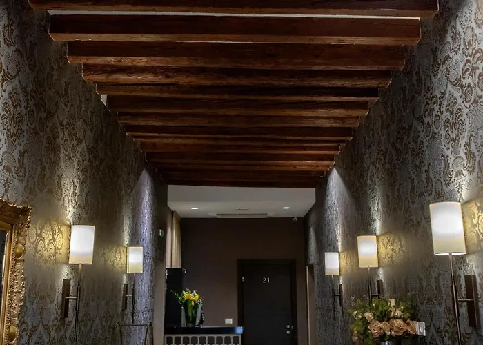 Alle Guglie Boutique Hotel